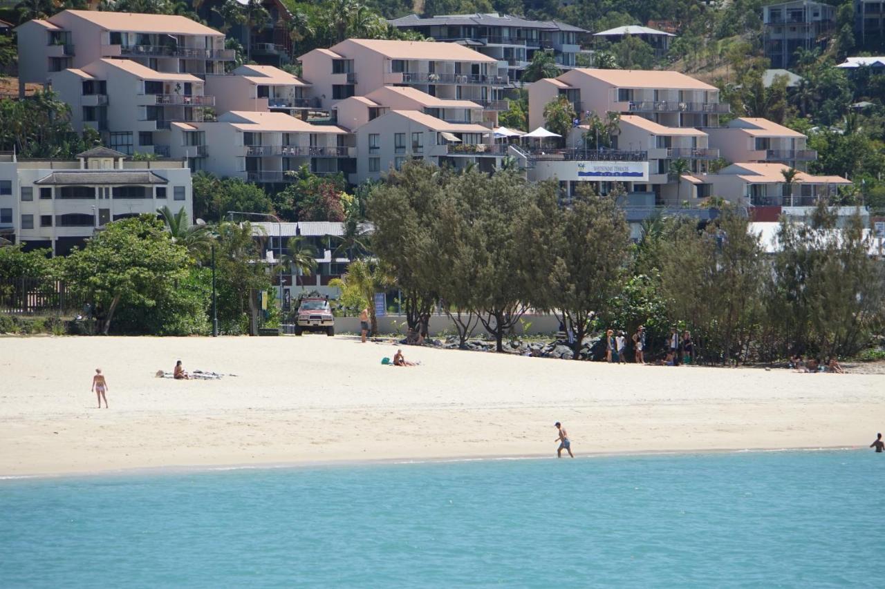 Airlie Seaview Apartments Airlie Beach Exterior foto