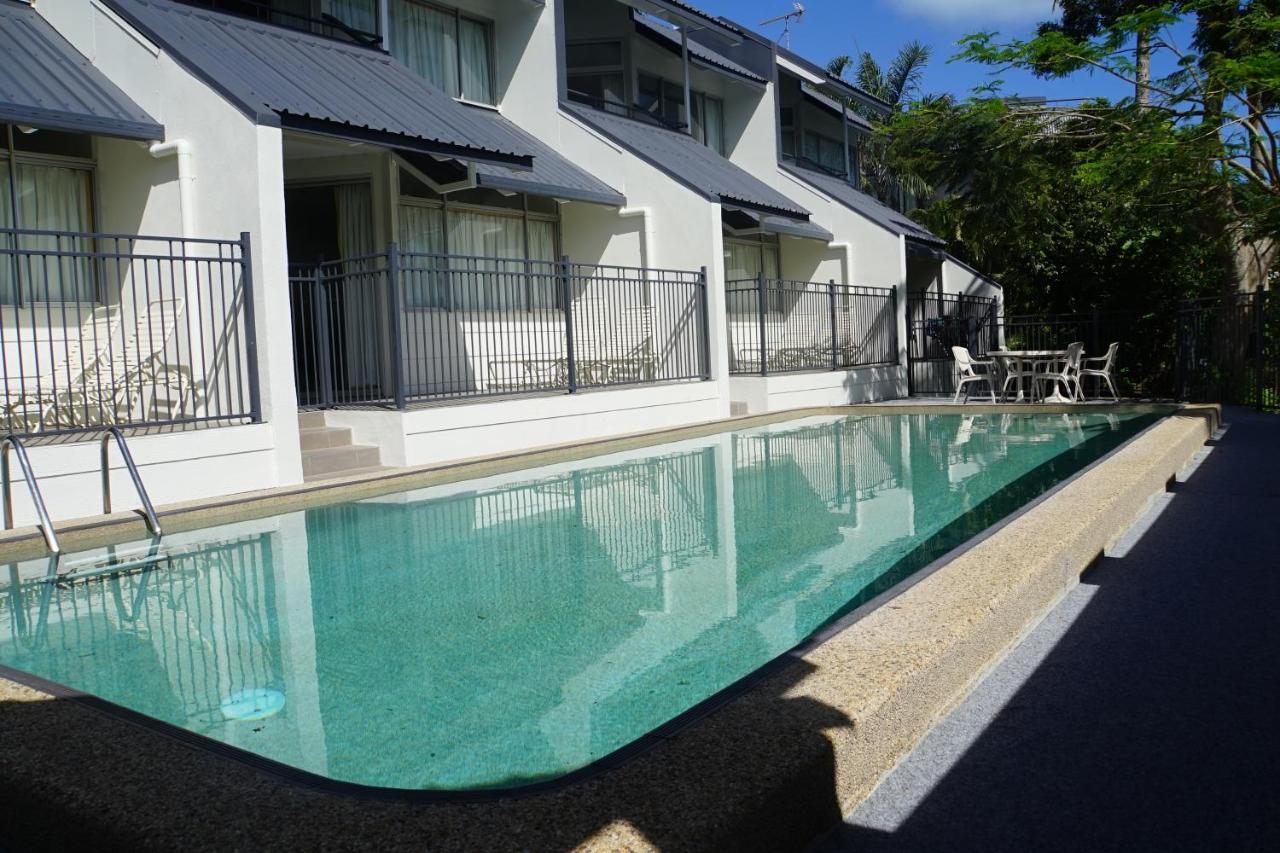 Airlie Seaview Apartments Airlie Beach Exterior foto